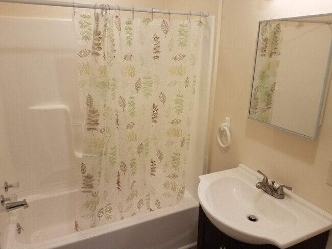 Photo - Holiday Efficiency Apartments