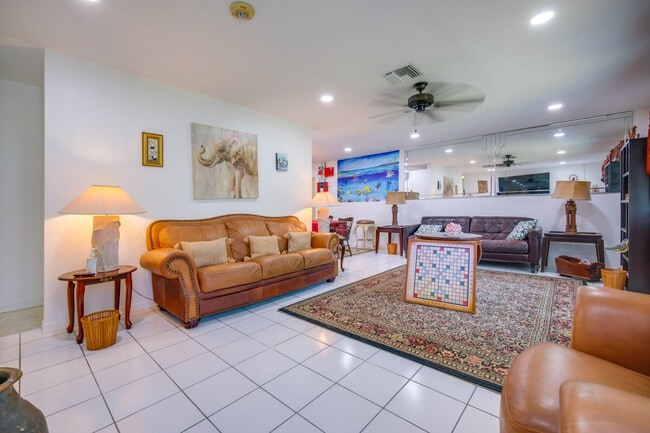 Photo - 280 NW 207th St Unit ID1307402P