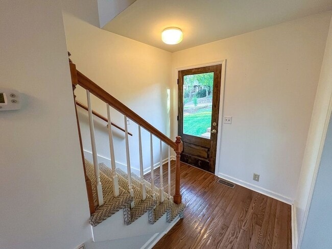 Photo - 1716 Linden Ave Unit B