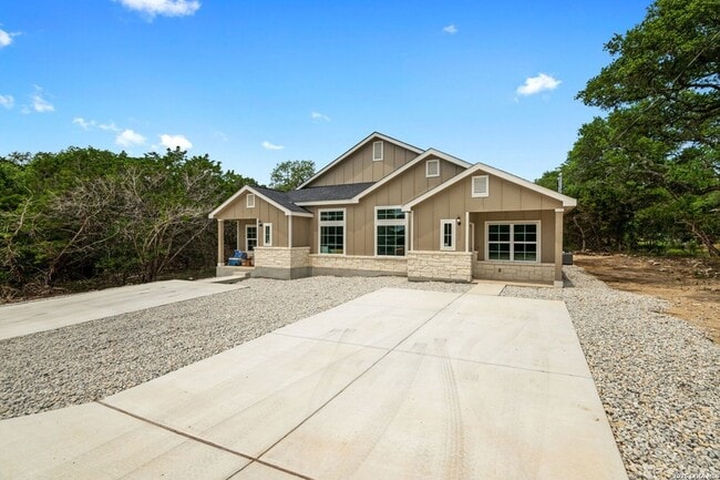 Photo - 446 Weatherby Dr