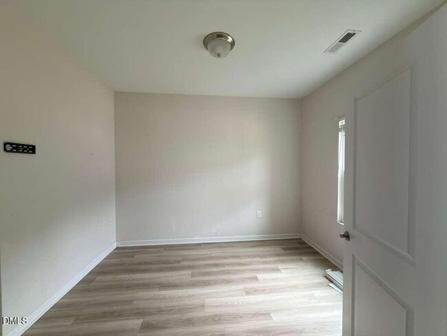 Photo - 7142 Stratified Ct
