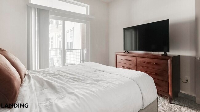 Photo - 1711 Caroline St Unit 412