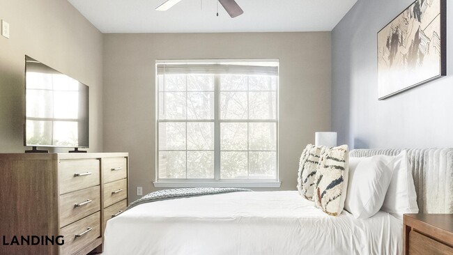 Photo - 100 Peyton Pl SW Unit 3101