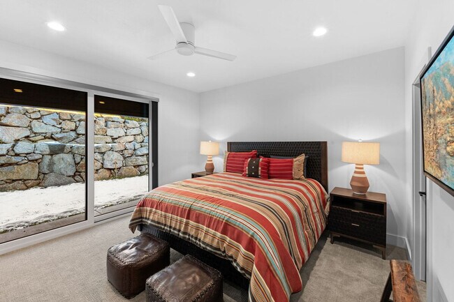 Photo - 85 Haverly St Unit ID1288029P