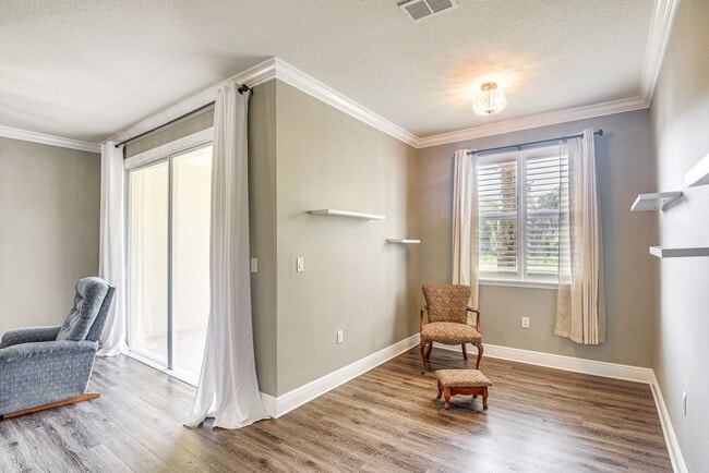 Photo - 25 Riverview Bend N Unit SI ID1546088P