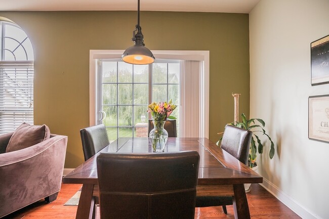 Photo - 216 Westbrook Dr