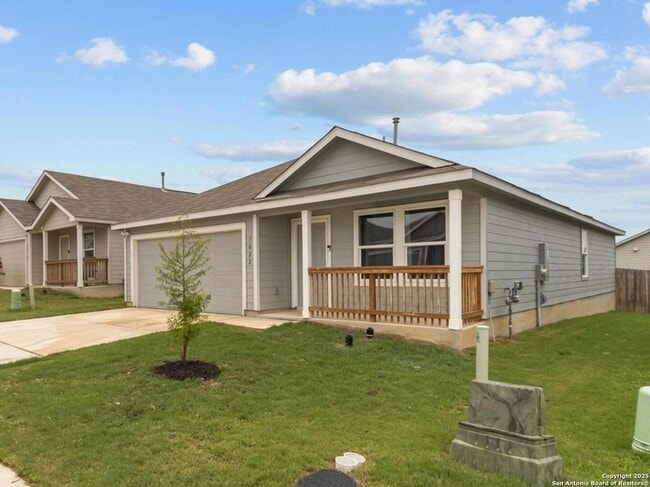 Photo - 7022 Serf Pl