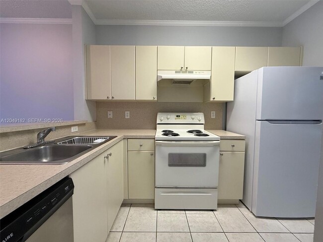 Photo - 2304 SE 24th Ave