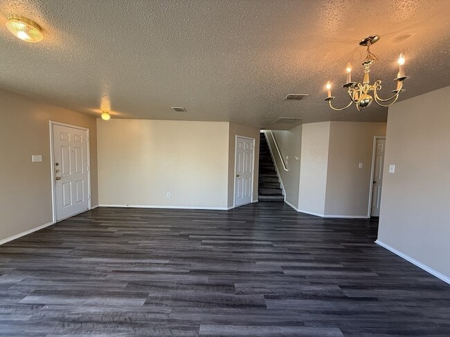 Photo - 3625 Clydesdale Dr