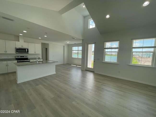 Photo - 8656 Weekend Dr