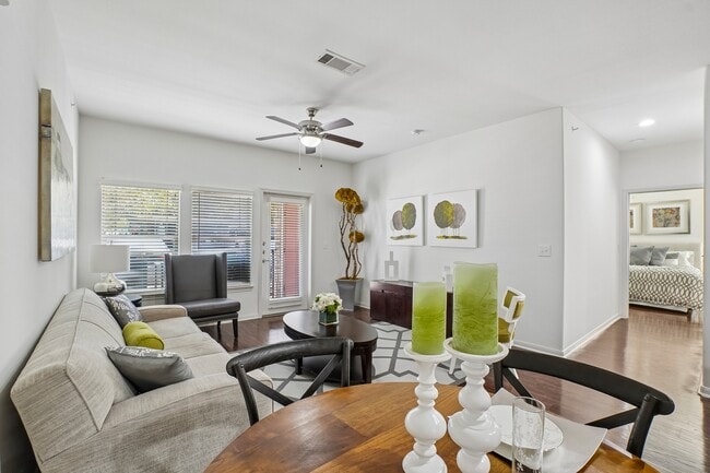Photo - Lakewood Flats Apartments