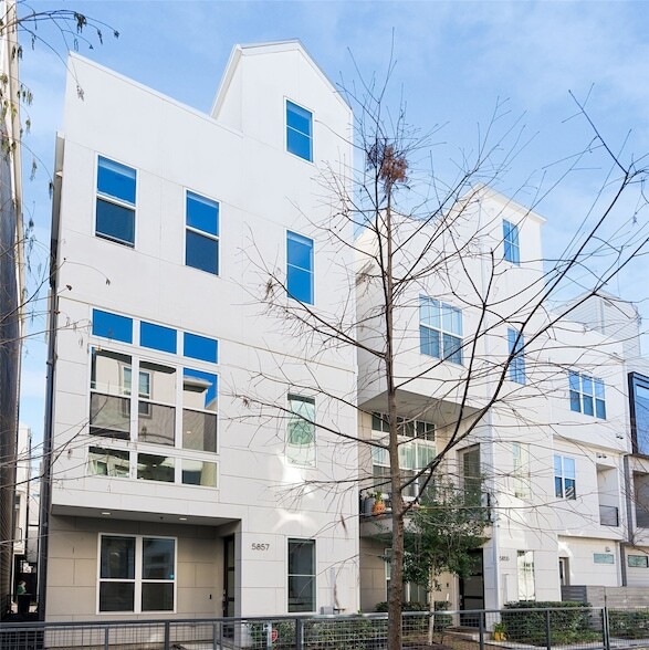 Photo - 5857 E Post Oak Ln