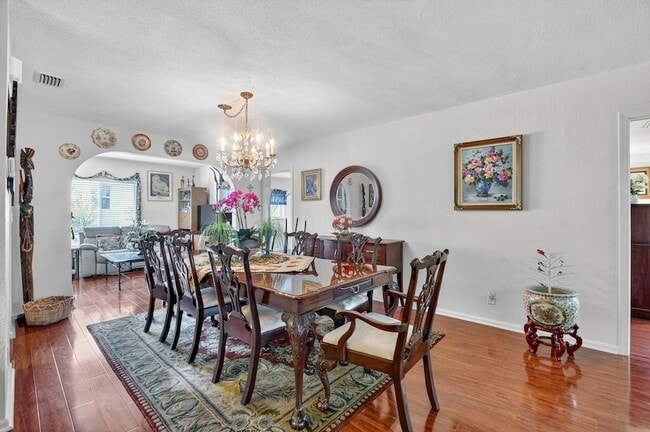 Photo - 328 NW 42nd St