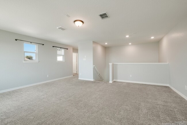 Photo - 118 Kyle Cove