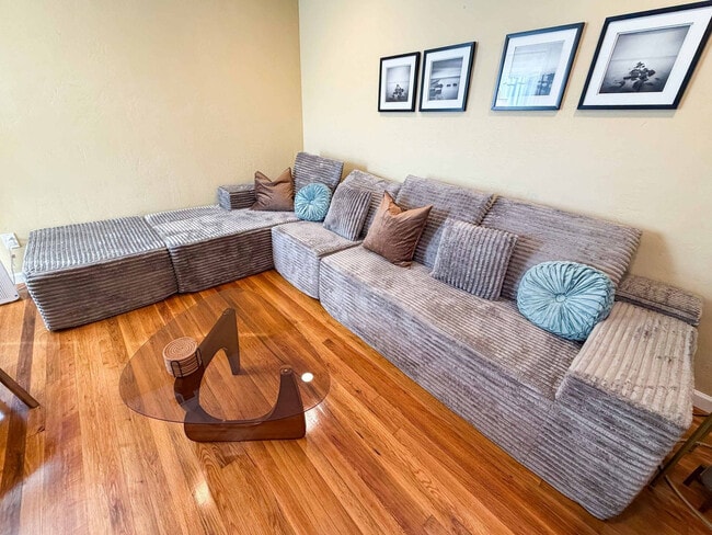 Photo - 16018 Windsor Dr Unit ID1364157P