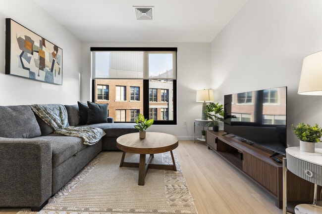 Building Photo - 35 W 2nd St Unit SI ID1240285P