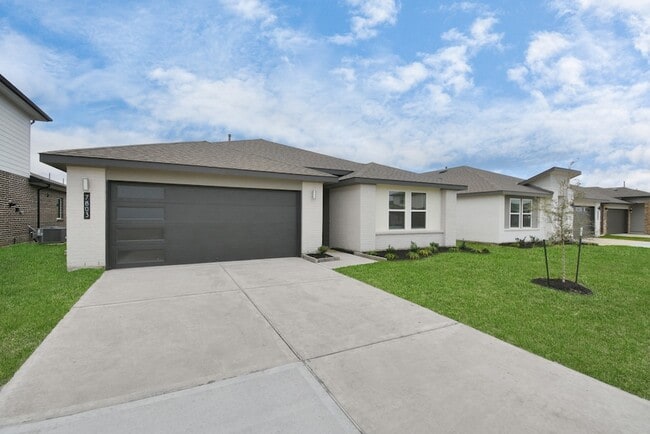 Building Photo - 7803 Golden Rubia Ln