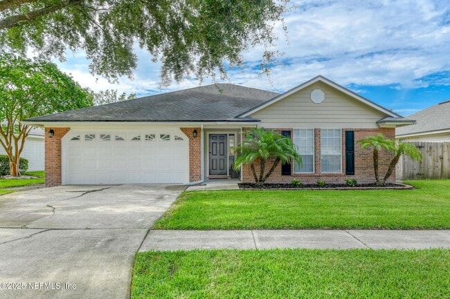 Building Photo - 7596 Fawn Lake Dr N