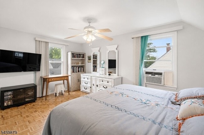Photo - 1601 Raritan Rd