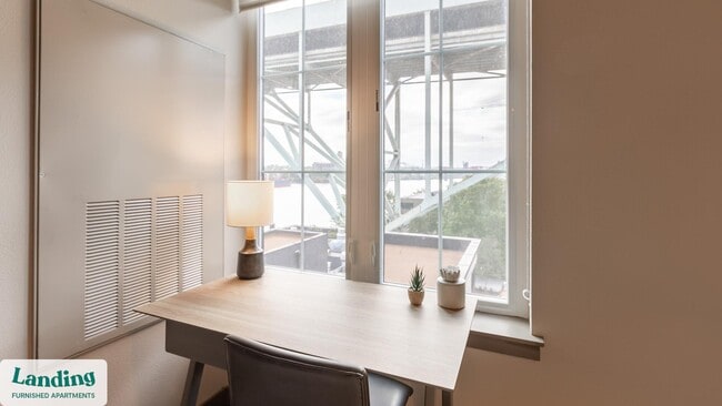 Photo - 1850 NW Front Ave Unit 624.1404157