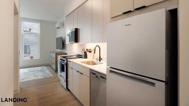 Photo - 1529 N Fremont St Unit 309