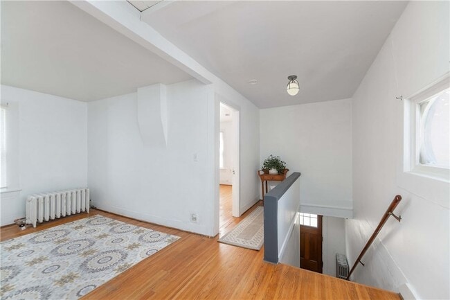 Photo - 54 Sanford St