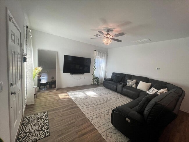 Photo - 2308 Nightview Dr