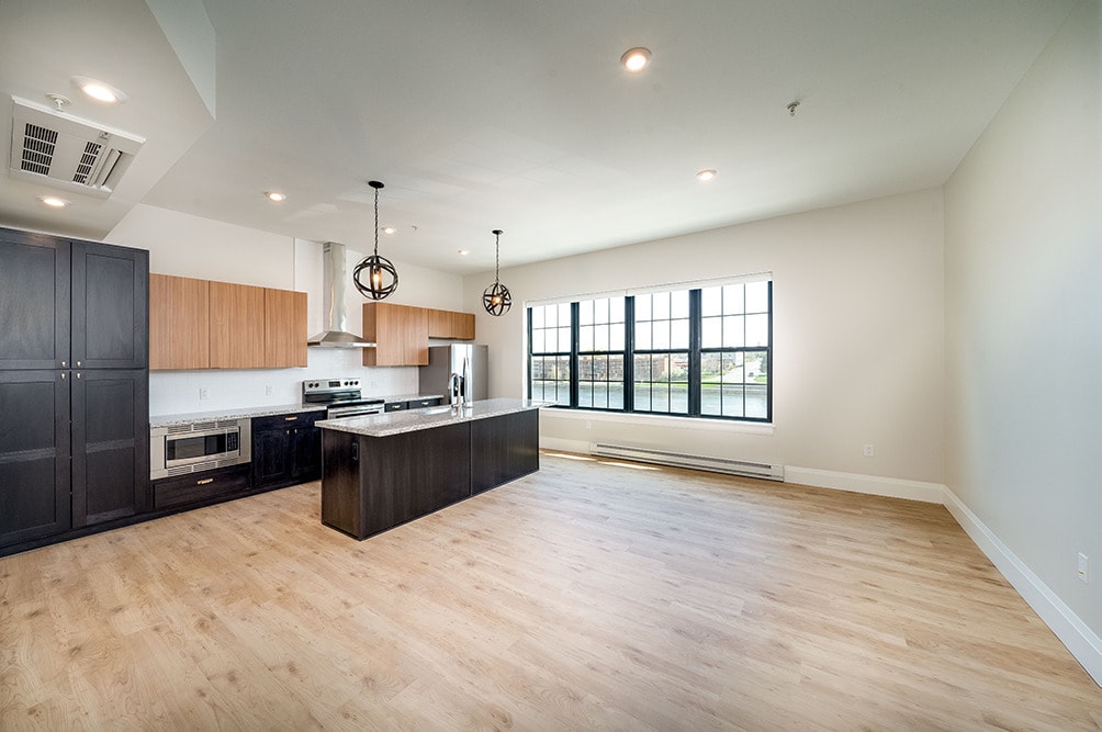 Floor Plan - Two Bedroom