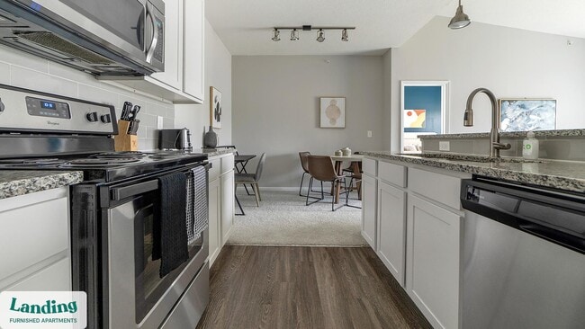 Photo - 4664 Kenny Rd Unit 304K1047.1410048