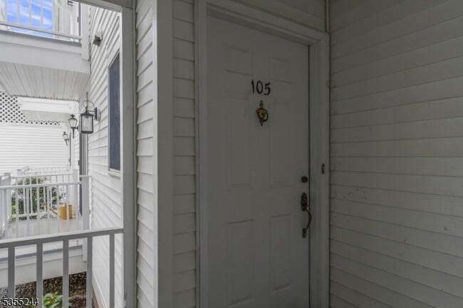 Photo - 105 Alexandria Way