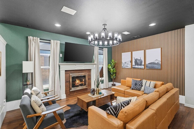 Photo - 5717 Christy Ln Unit ID1404251P