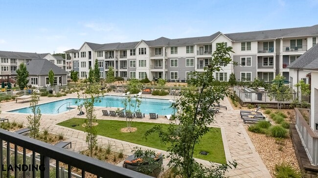 Building Photo - 100 Wildwood Ct Unit 126