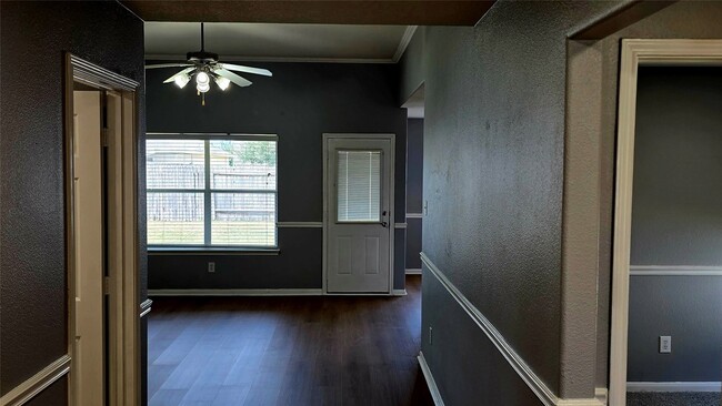 Photo - 7122 Sunrise Hill Ln