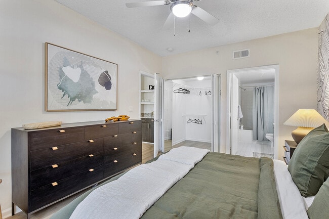 Building Photo - Marela Apartments