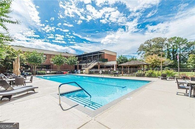 Photo - 300 Johnson Ferry Rd Unit A610