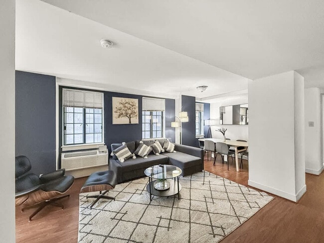 Building Photo - 111-23 N 15th St Unit ID1055760P