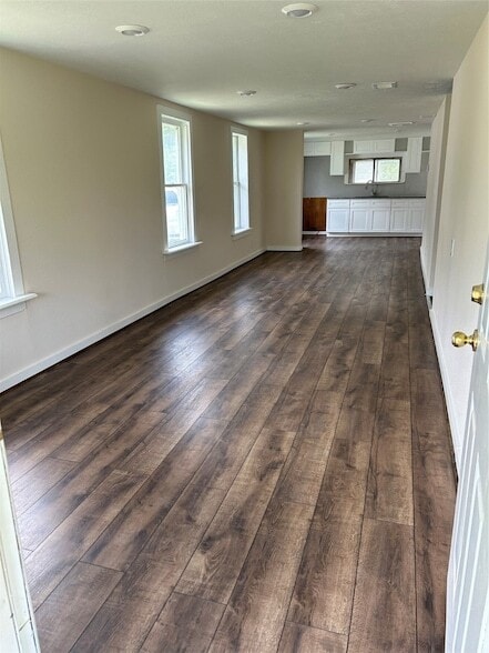 Photo - 5822 Edna St