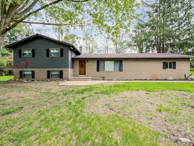 Photo - 7580 Thornwood St