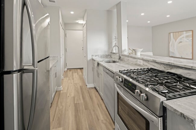 Building Photo - Renaissance Hills at Ellicott City