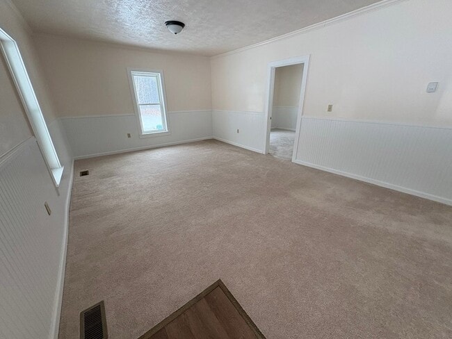 Photo - 237 Tiadaghton Hill Rd