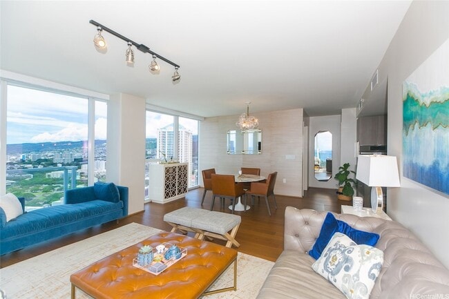 Photo - 888 Kapiolani Blvd