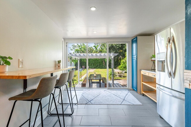 Photo - 1315 SW 30th St Unit SI FL1-ID1475656P