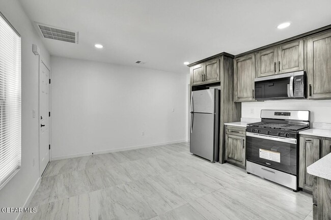 Photo - 1107 Myrtle Ave Unit A