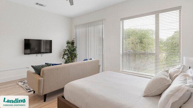 Photo - 650 E Sycamore St Unit 3215.1408301