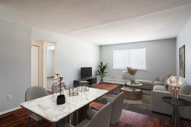 Photo - Wright Landing Apartments