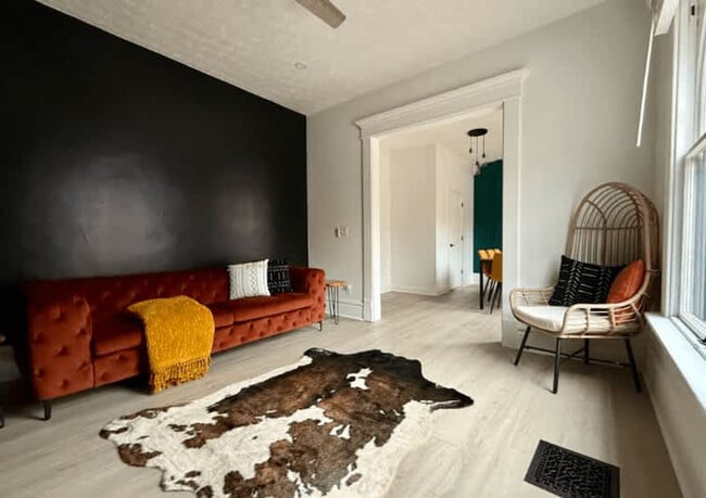 Photo - 313 W 4th Ave Unit ID1265628P