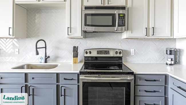 Photo - 750 Fort Worth Ave Unit 243.1408027