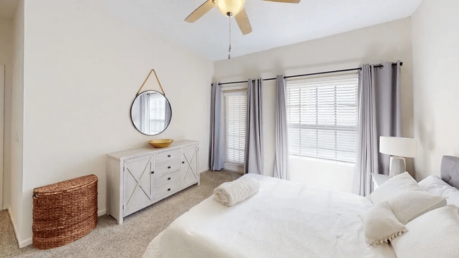 Photo - Inverness Apartments