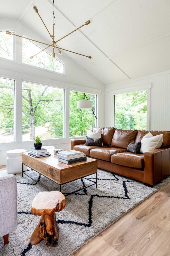 Photo - 38 Swanage Dr Unit ID1312102P