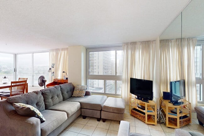 Photo - 2421 Tusitala St Unit SI ID1608463P